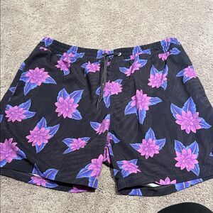 Men’s Hurley swim trunks! Good condition! Size XL